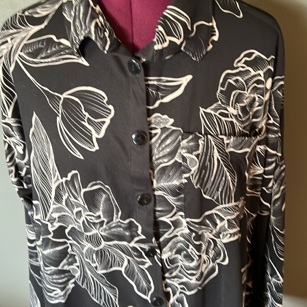 Blumin Very Soft Button Size Small. Black And Whi… - image 2